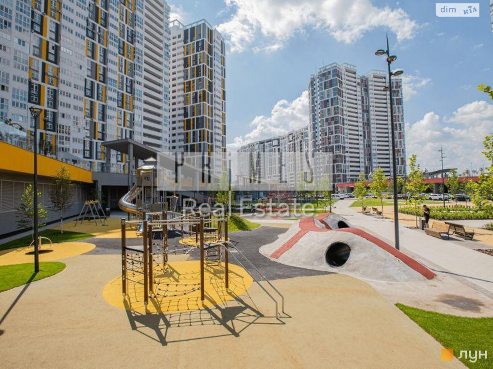 Продажа двухкомнатной квартиры в Киеве, на ул. Никольско-Слободская 10, район Никольская Слободка фото 1