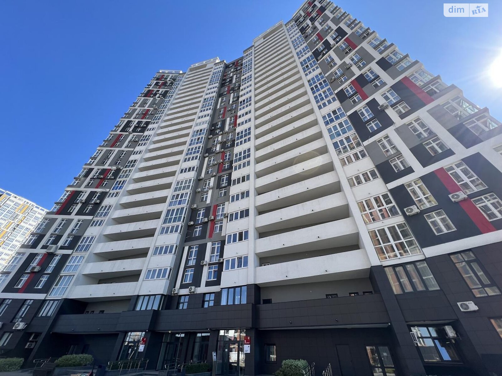 Продажа трехкомнатной квартиры в Киеве, на ул. Никольско-Слободская 15, район Никольская Слободка фото 1