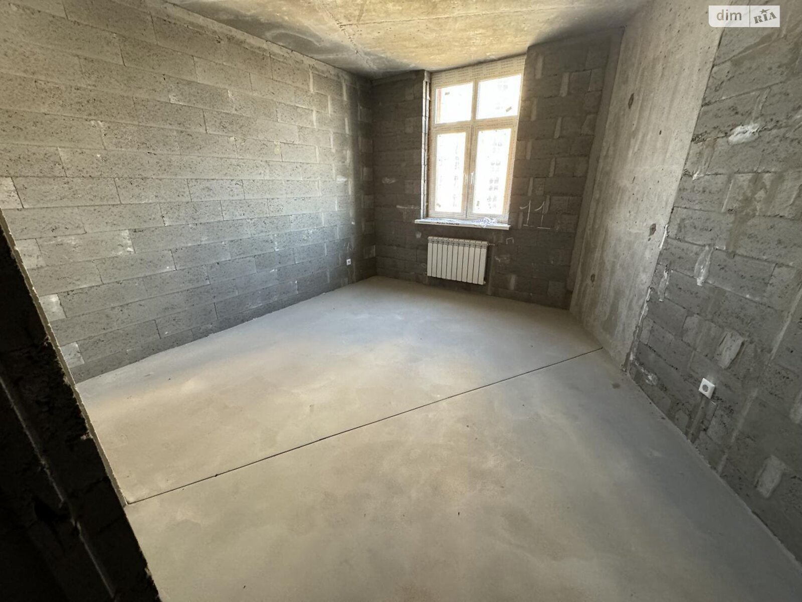 Продажа трехкомнатной квартиры в Киеве, на ул. Никольско-Слободская 15, район Никольская Слободка фото 1