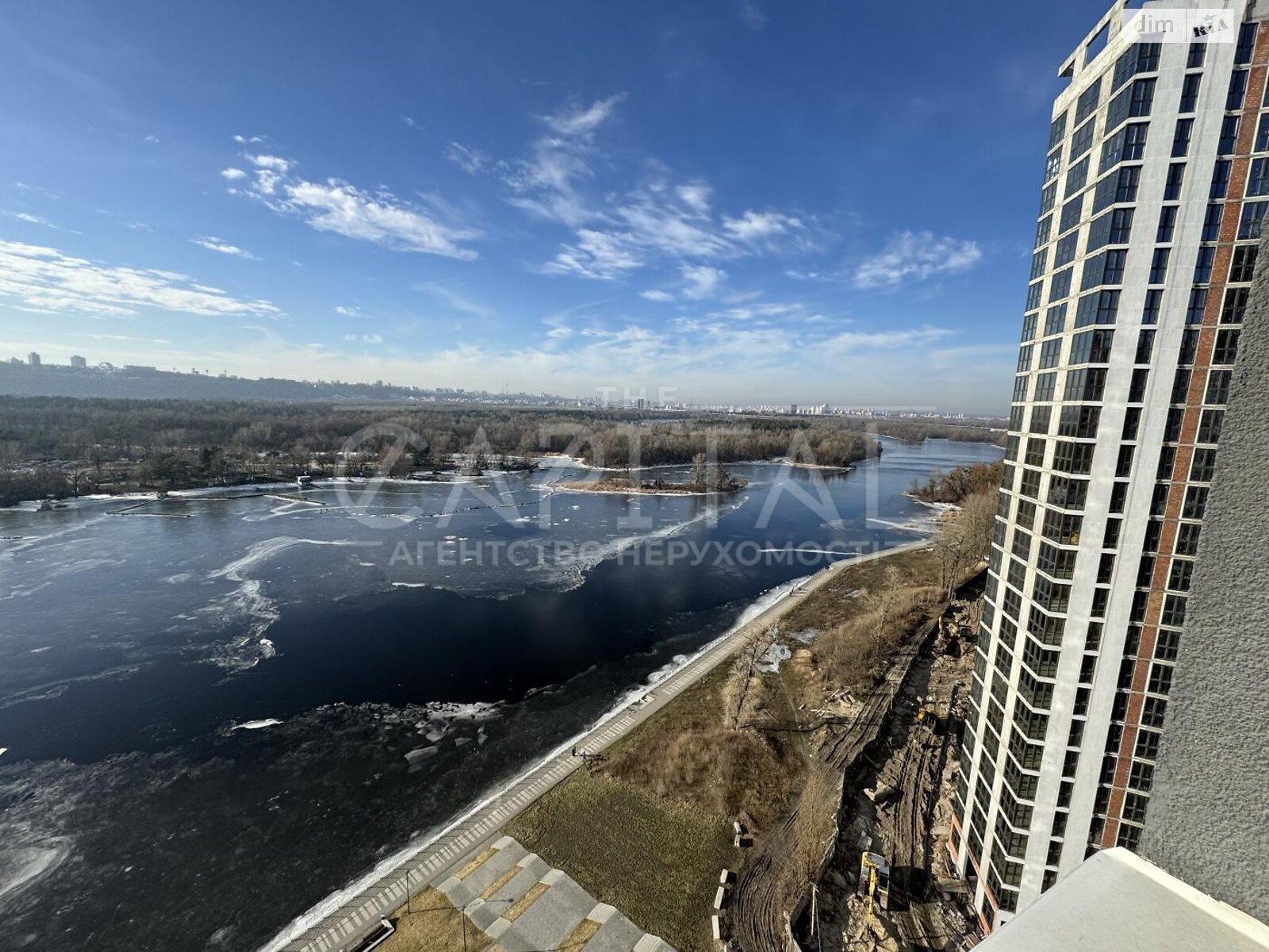 Продажа трехкомнатной квартиры в Киеве, на ул. Никольско-Слободская 15, район Никольская Слободка фото 1