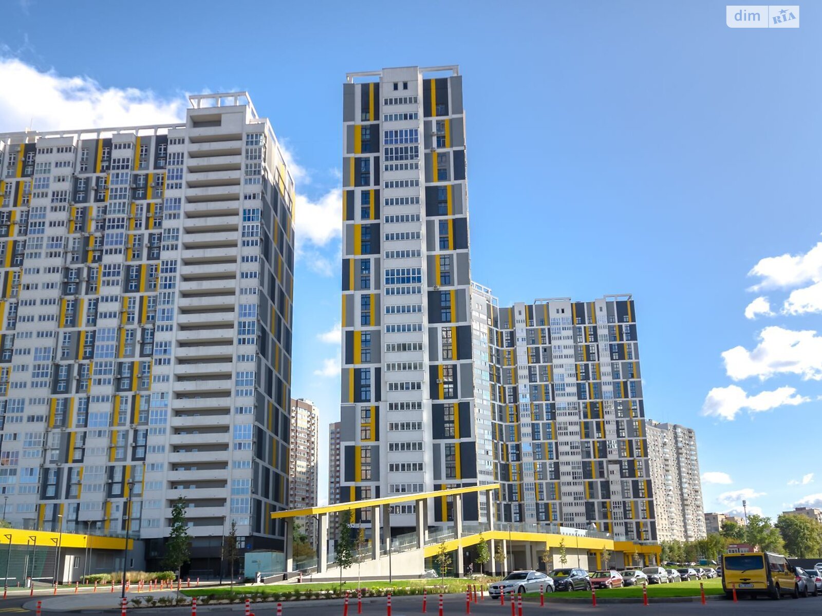 Продажа трехкомнатной квартиры в Киеве, на ул. Никольско-Слободская 8, фото 1 Продажа трехкомнатной квартиры в Киеве, на ул. Никольско-Слободская 8, фото 1