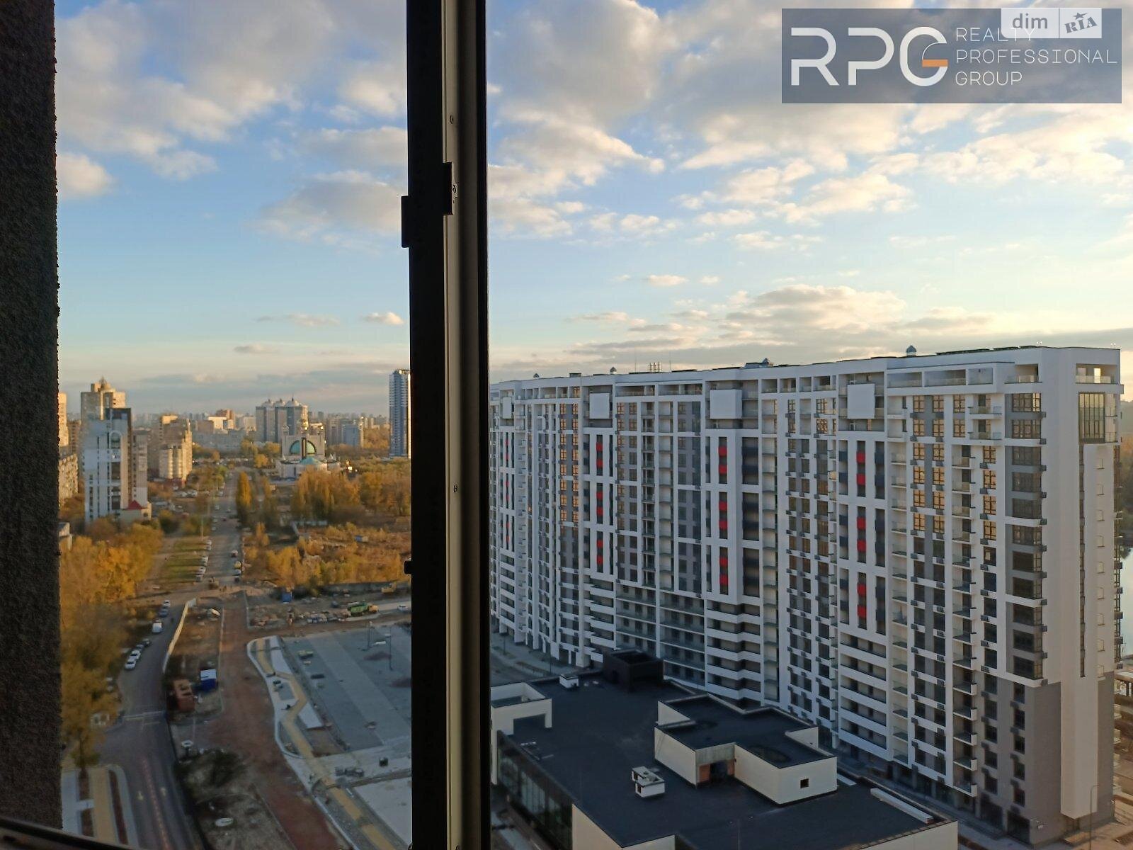 Продаж двокімнатної квартири в Києві, на вул. Микільсько-Слобідська 8, кв. 111, фото 1 Продаж двокімнатної квартири в Києві, на вул. Микільсько-Слобідська 8, кв. 111, фото 1