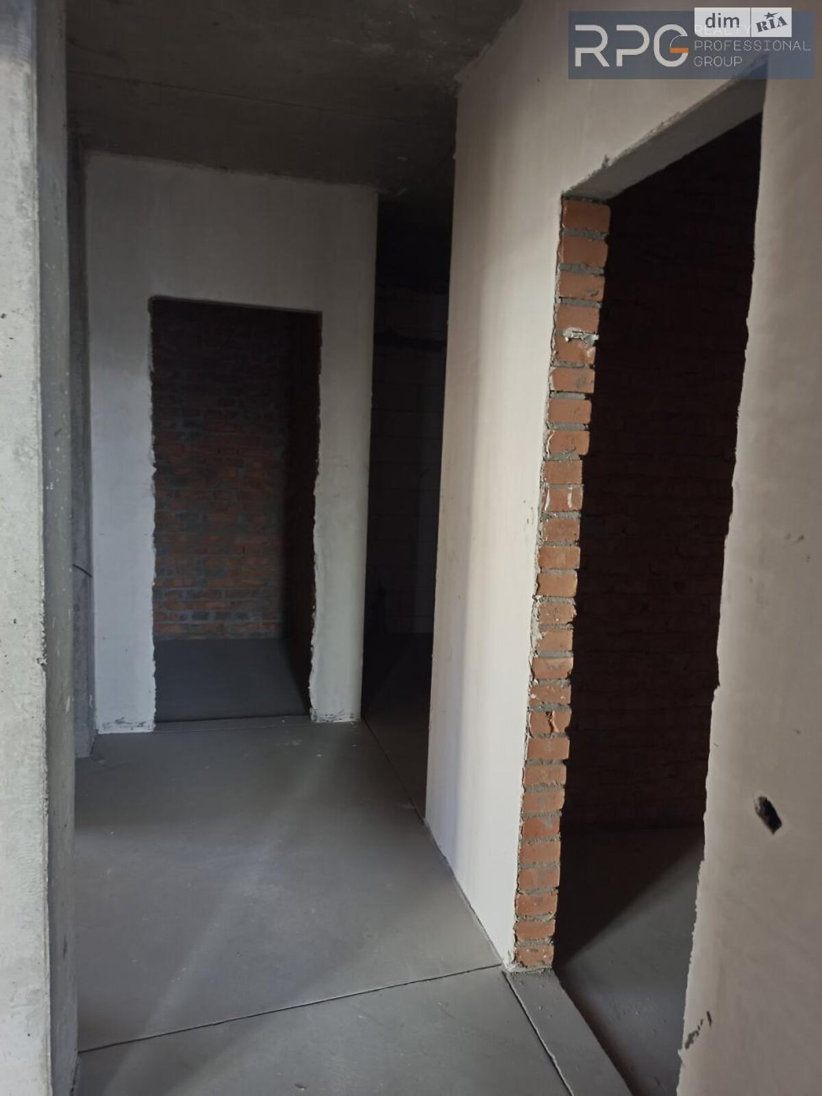 Продаж двокімнатної квартири в Києві, на вул. Микільсько-Слобідська 8, кв. 111, фото 1 Продаж двокімнатної квартири в Києві, на вул. Микільсько-Слобідська 8, кв. 111, фото 1