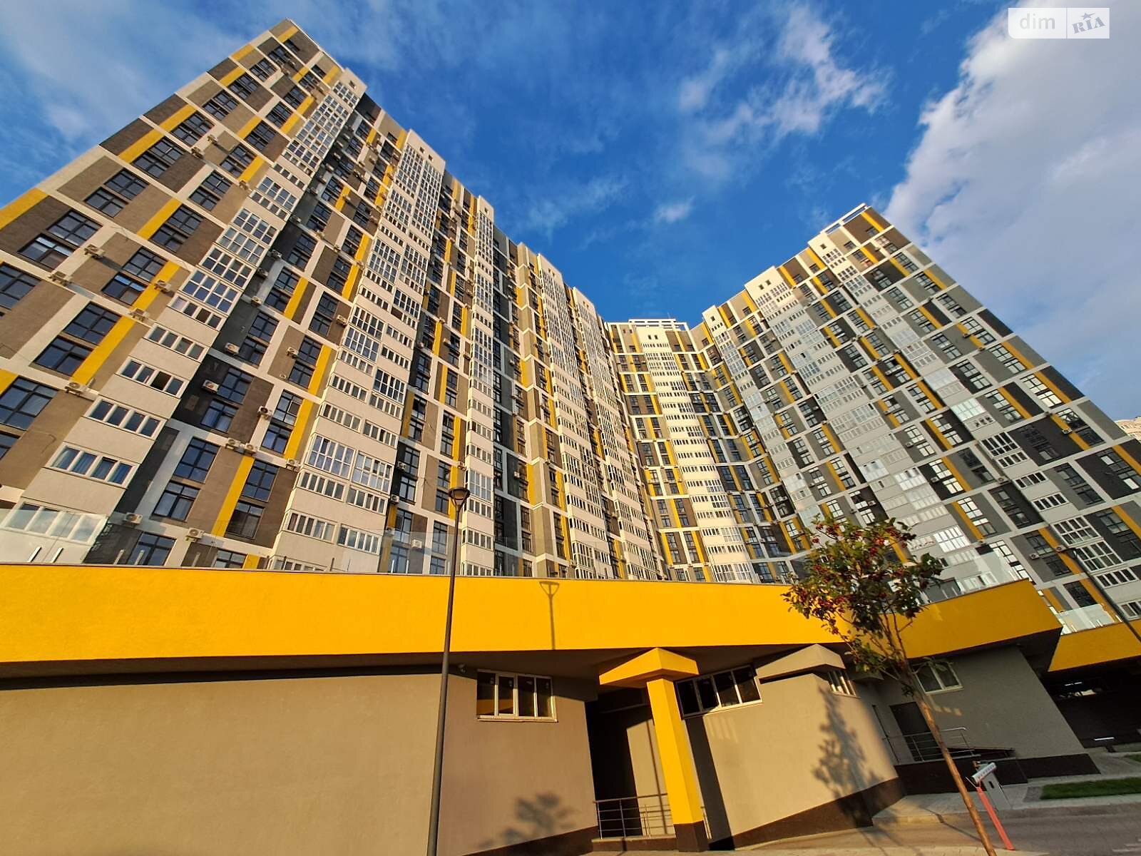 Продаж двокімнатної квартири в Києві, на вул. Микільсько-Слобідська 8, кв. 111, фото 1 Продаж двокімнатної квартири в Києві, на вул. Микільсько-Слобідська 8, кв. 111, фото 1