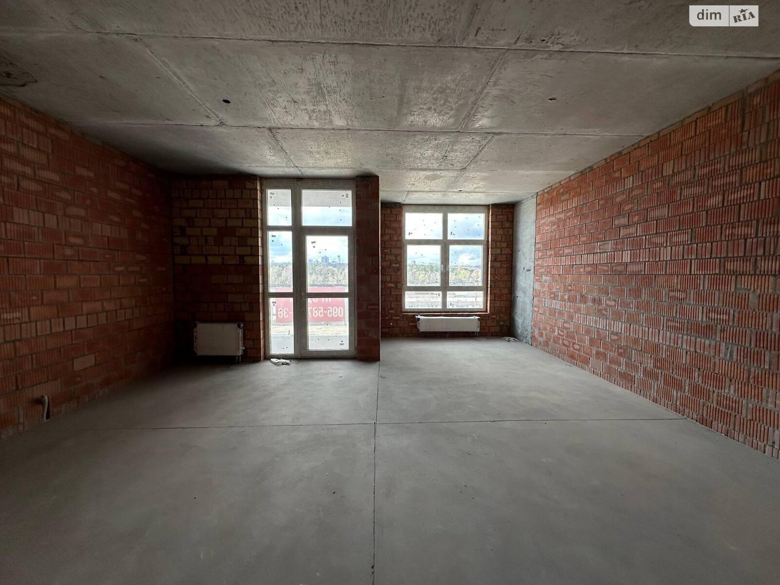 Продаж двокімнатної квартири в Києві, на вул. Микільсько-Слобідська 11, фото 1