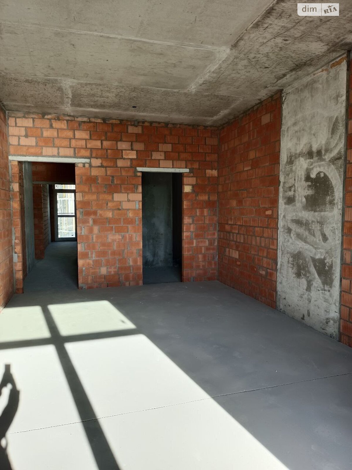 Продаж трикімнатної квартири в Києві, на вул. Микільсько-Слобідська 11, кв. 156, фото 1 Продаж трикімнатної квартири в Києві, на вул. Микільсько-Слобідська 11, кв. 156, фото 1