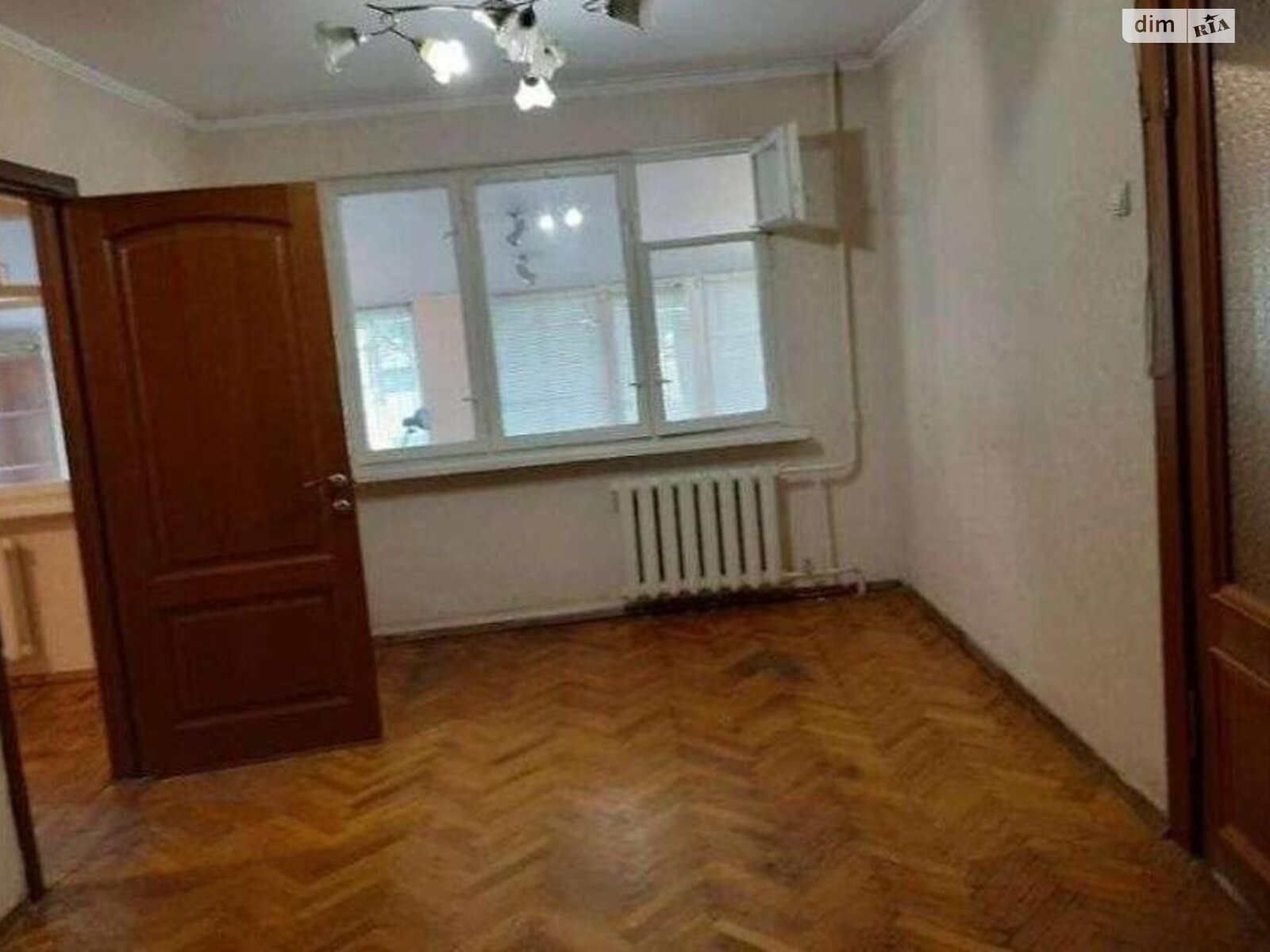 Продажа трехкомнатной квартиры в Киеве, на ул. Мрии 17, район Нивки фото 1