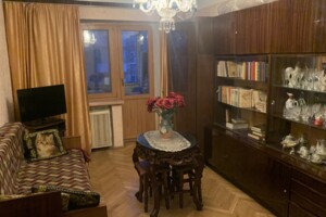 Продажа трехкомнатной квартиры в Киеве, на ул. Салютная 9, район Нивки фото 2