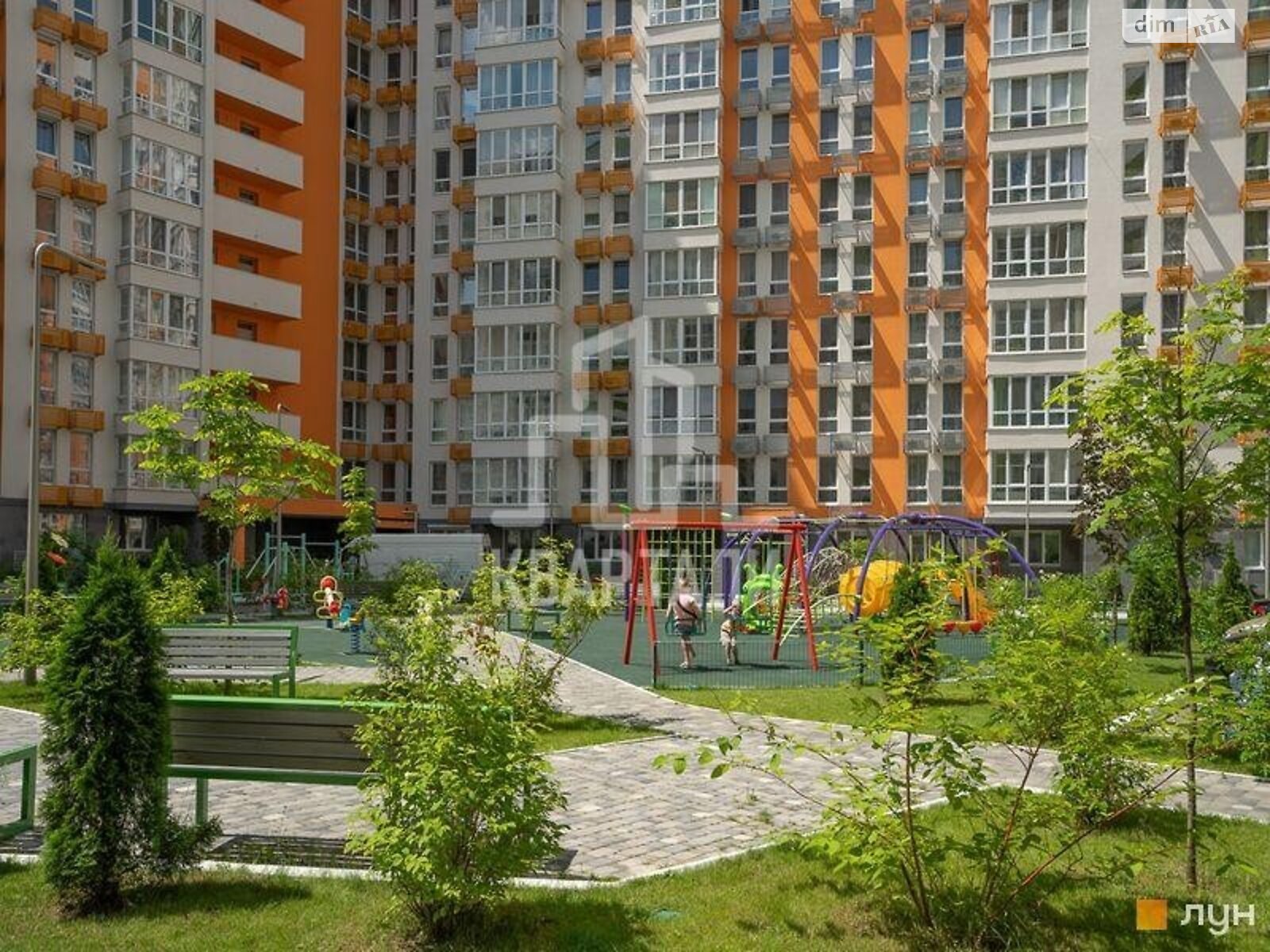 Продажа трехкомнатной квартиры в Киеве, на просп. Берестейский 65В, район Нивки фото 1