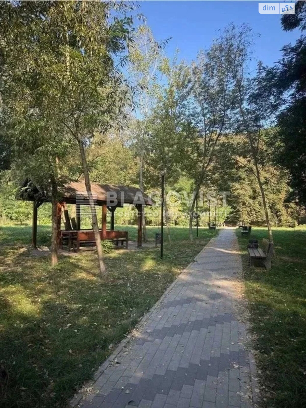 Продажа однокомнатной квартиры в Киеве, на ул. Магистральная 33, район Нивки фото 1 Продажа однокомнатной квартиры в Киеве, на ул. Магистральная 33, район Нивки фото 1