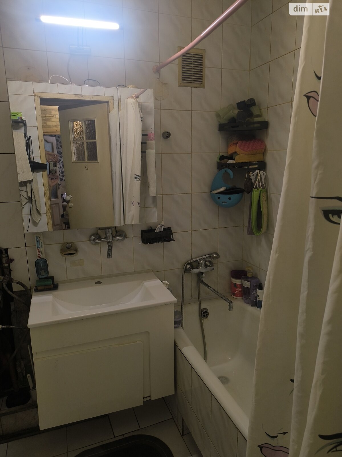 Продажа трехкомнатной квартиры в Киеве, на ул. Марка Безручко 27/3, район Нивки фото 1 Продажа трехкомнатной квартиры в Киеве, на ул. Марка Безручко 27/3, район Нивки фото 1