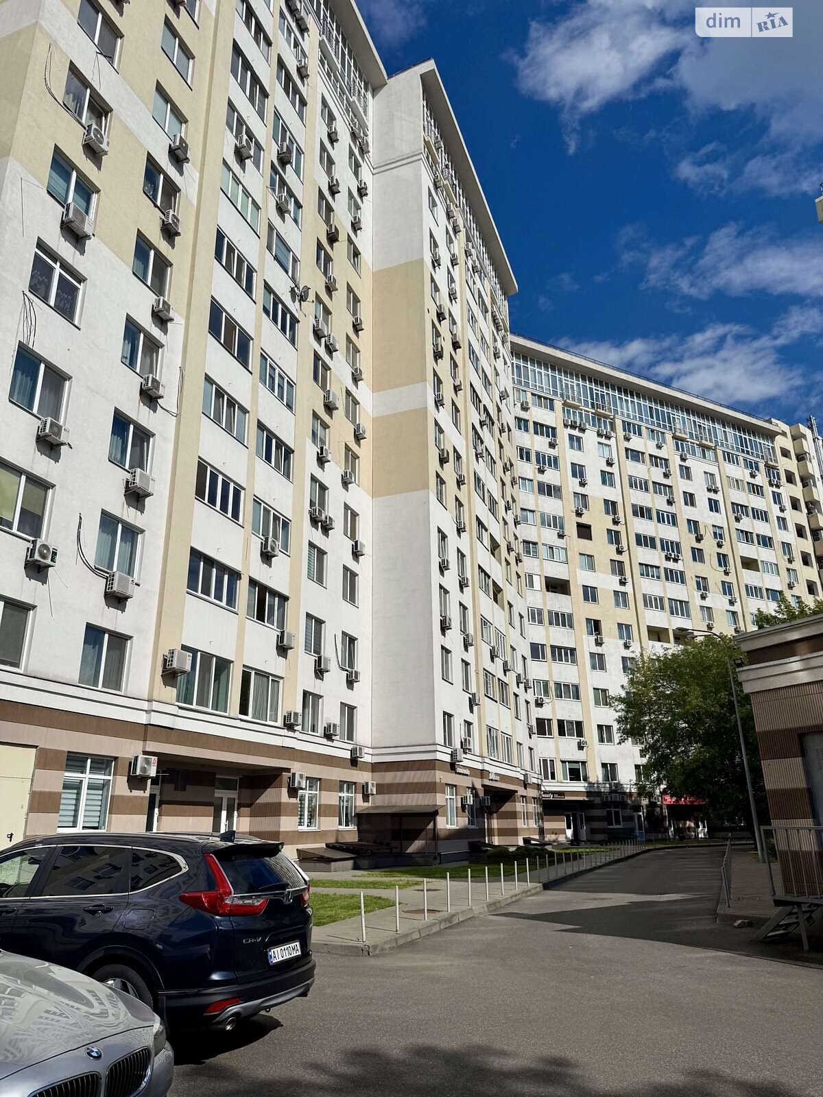 Продажа трехкомнатной квартиры в Киеве, на ул. Невская 4Г, район Нивки фото 1 Продажа трехкомнатной квартиры в Киеве, на ул. Невская 4Г, район Нивки фото 1