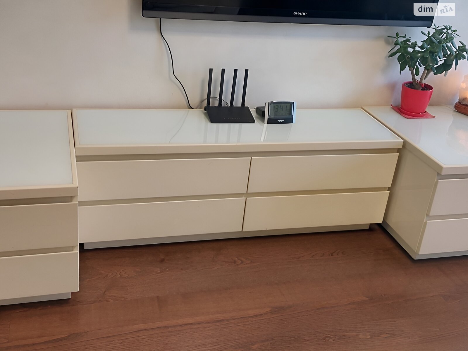 Продажа трехкомнатной квартиры в Киеве, на бул. Павла Вирского 45, район Нивки фото 1 Продажа трехкомнатной квартиры в Киеве, на бул. Павла Вирского 45, район Нивки фото 1