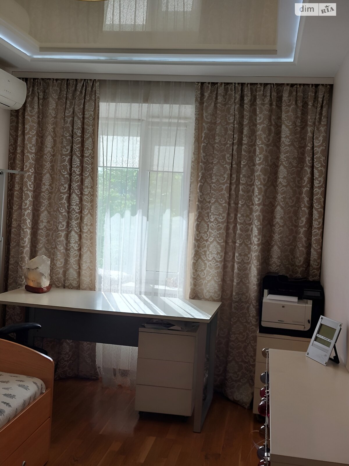 Продажа трехкомнатной квартиры в Киеве, на бул. Павла Вирского 45, район Нивки фото 1 Продажа трехкомнатной квартиры в Киеве, на бул. Павла Вирского 45, район Нивки фото 1