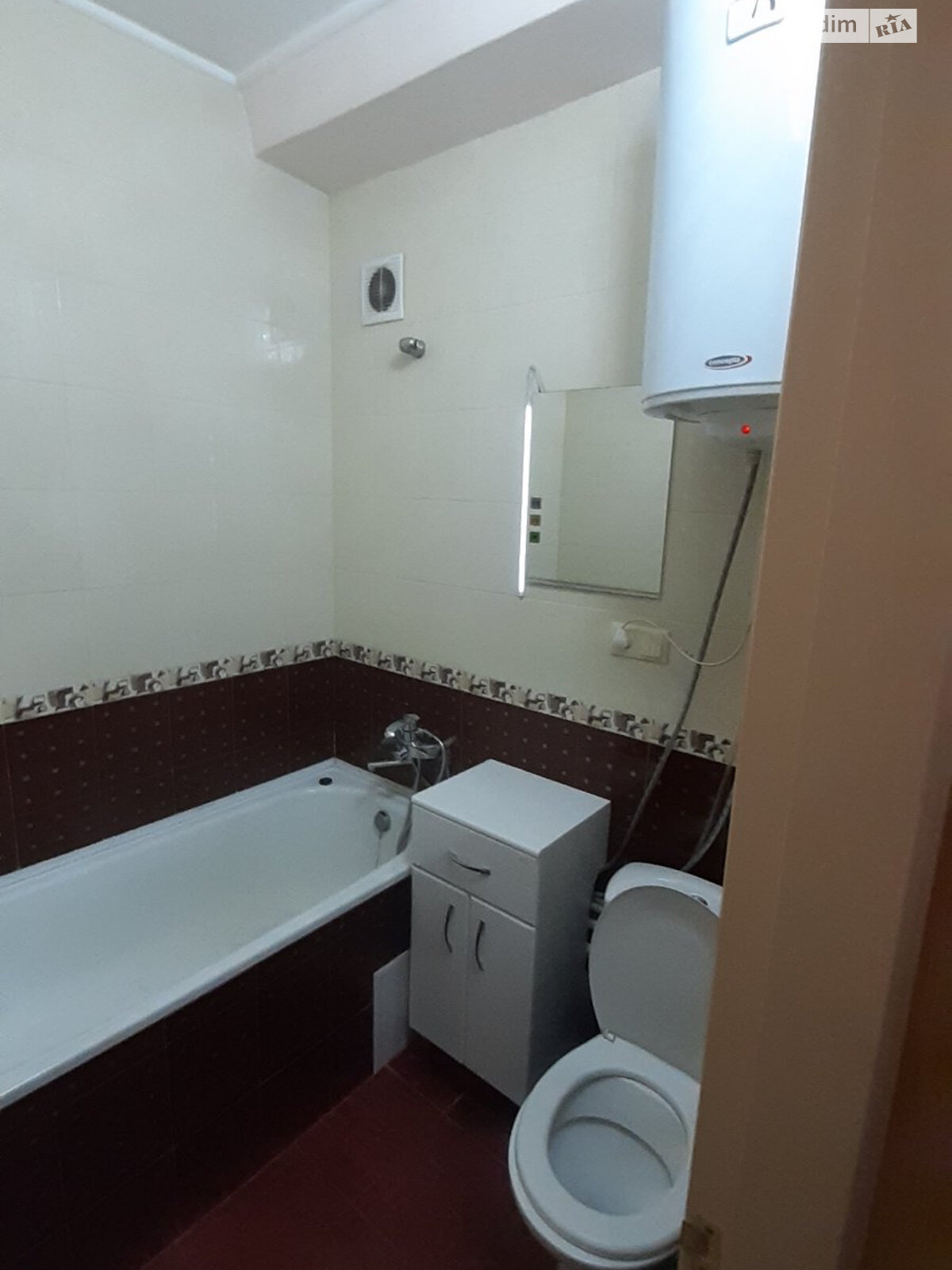 Продаж однокімнатної квартири в Києві, на вул. Ружинська 26, район Нивки фото 1