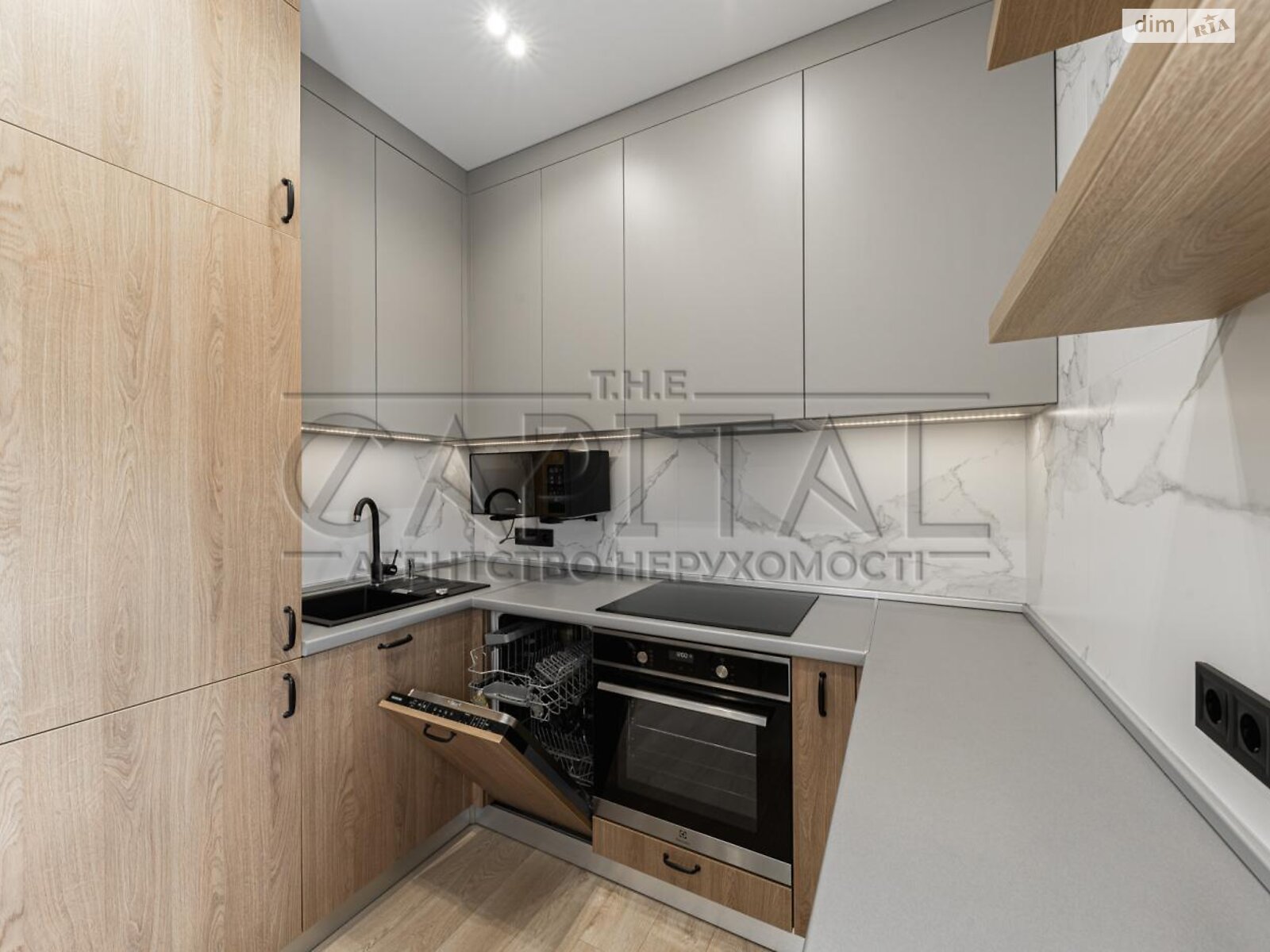 Продаж однокімнатної квартири в Києві, на вул. Салютна 2, район Нивки фото 1