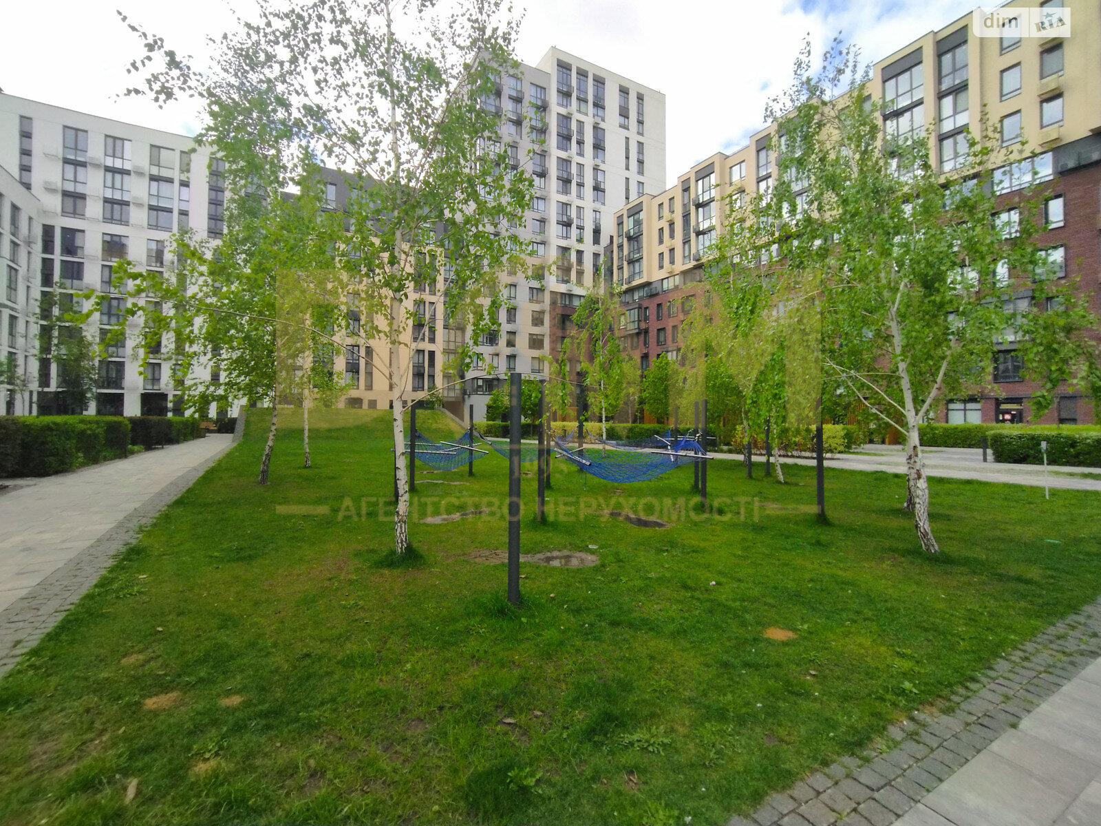 Продаж однокімнатної квартири в Києві, на вул. Салютна 2 корпус 17, район Нивки фото 1 Продаж однокімнатної квартири в Києві, на вул. Салютна 2 корпус 17, район Нивки фото 1
