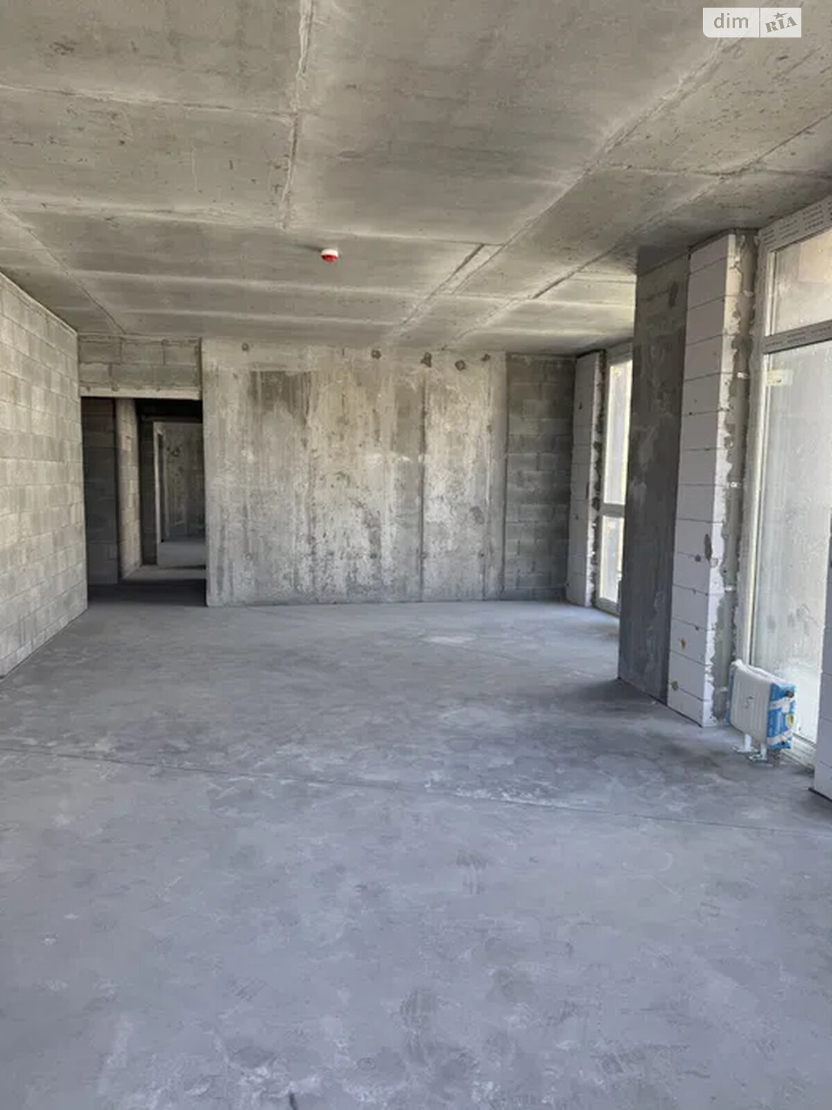 Продаж чотирикімнатної квартири в Києві, на вул. Салютна 2 корпус 18, район Нивки фото 1 Продаж чотирикімнатної квартири в Києві, на вул. Салютна 2 корпус 18, район Нивки фото 1