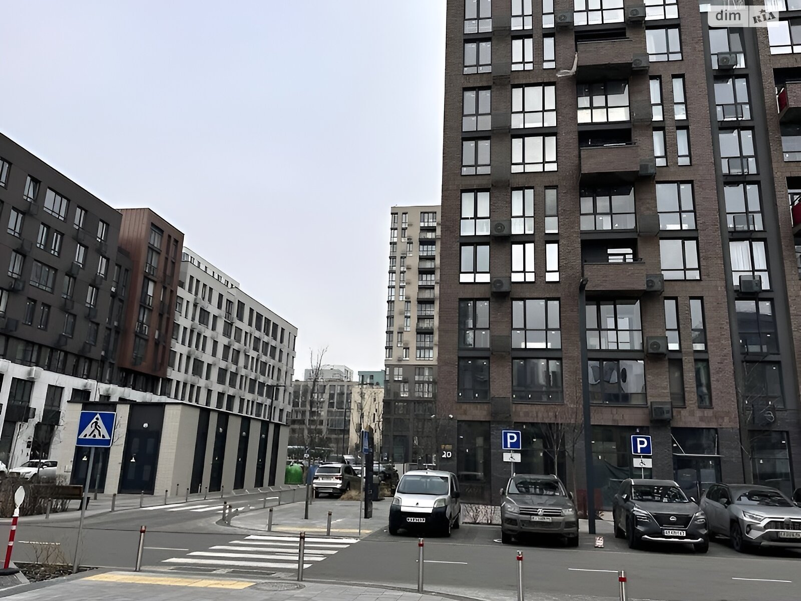 Продажа однокомнатной квартиры в Киеве, на ул. Салютная 2Б, район Нивки фото 1 Продажа однокомнатной квартиры в Киеве, на ул. Салютная 2Б, район Нивки фото 1