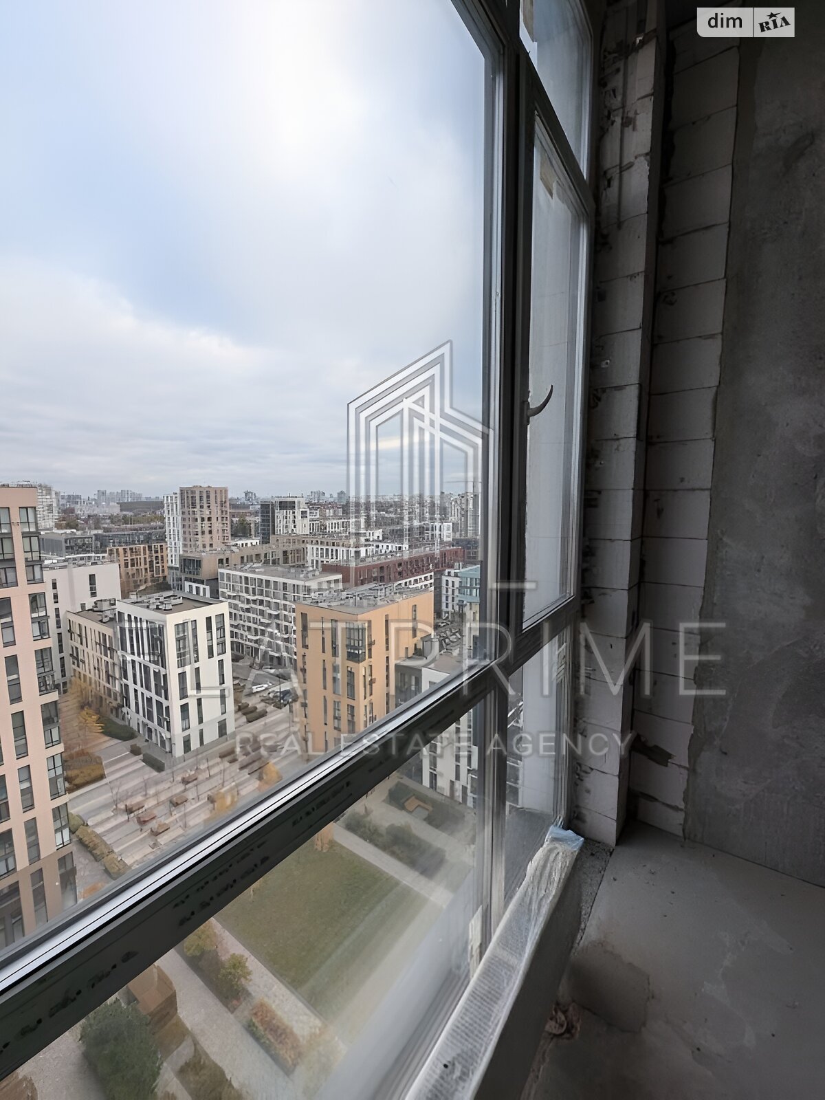 Продажа однокомнатной квартиры в Киеве, на ул. Салютная 2, район Нивки фото 1 Продажа однокомнатной квартиры в Киеве, на ул. Салютная 2, район Нивки фото 1