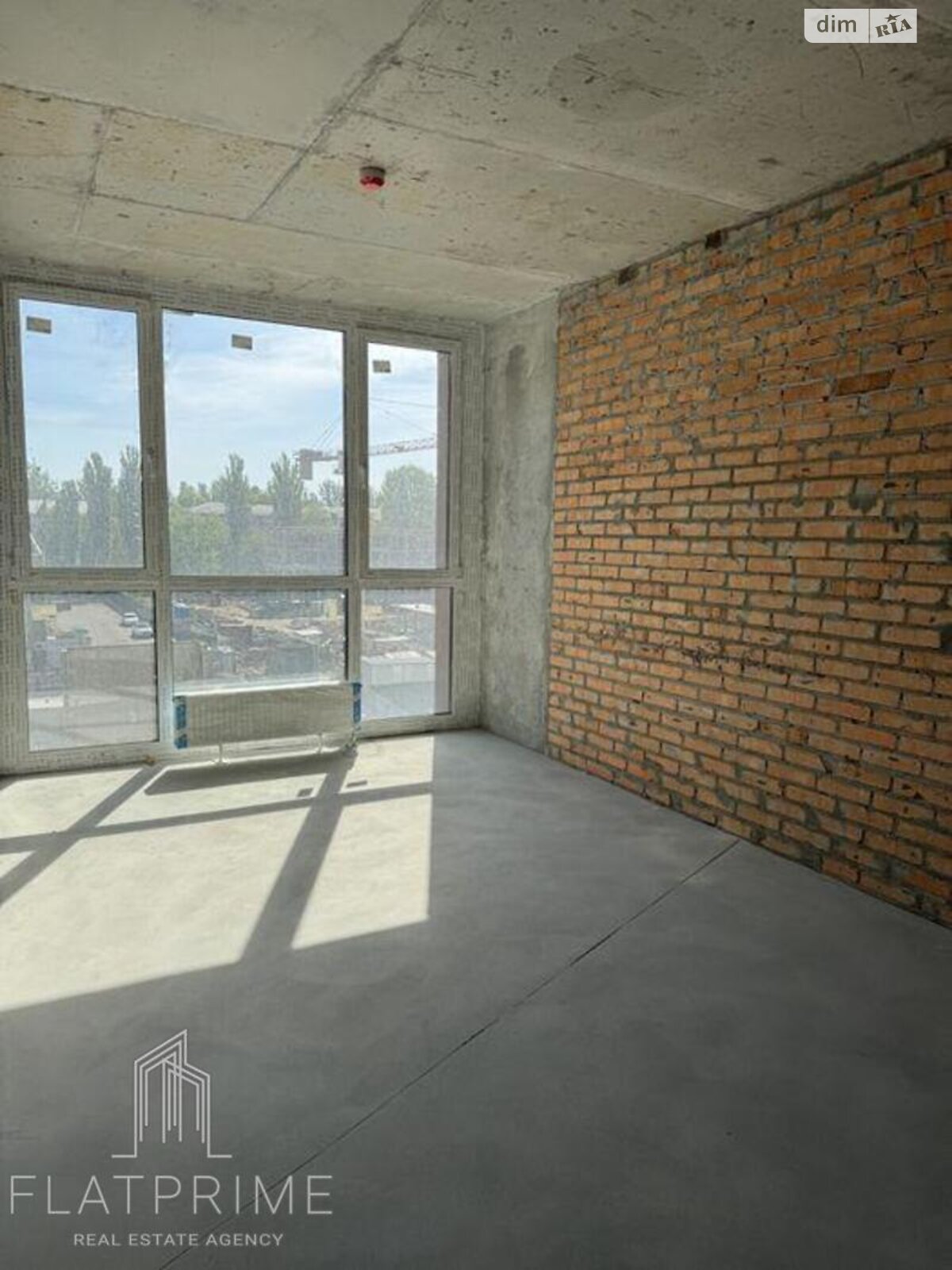 Продаж трикімнатної квартири в Києві, на вул. Салютна 2 , район Нивки фото 1 Продаж трикімнатної квартири в Києві, на вул. Салютна 2 , район Нивки фото 1