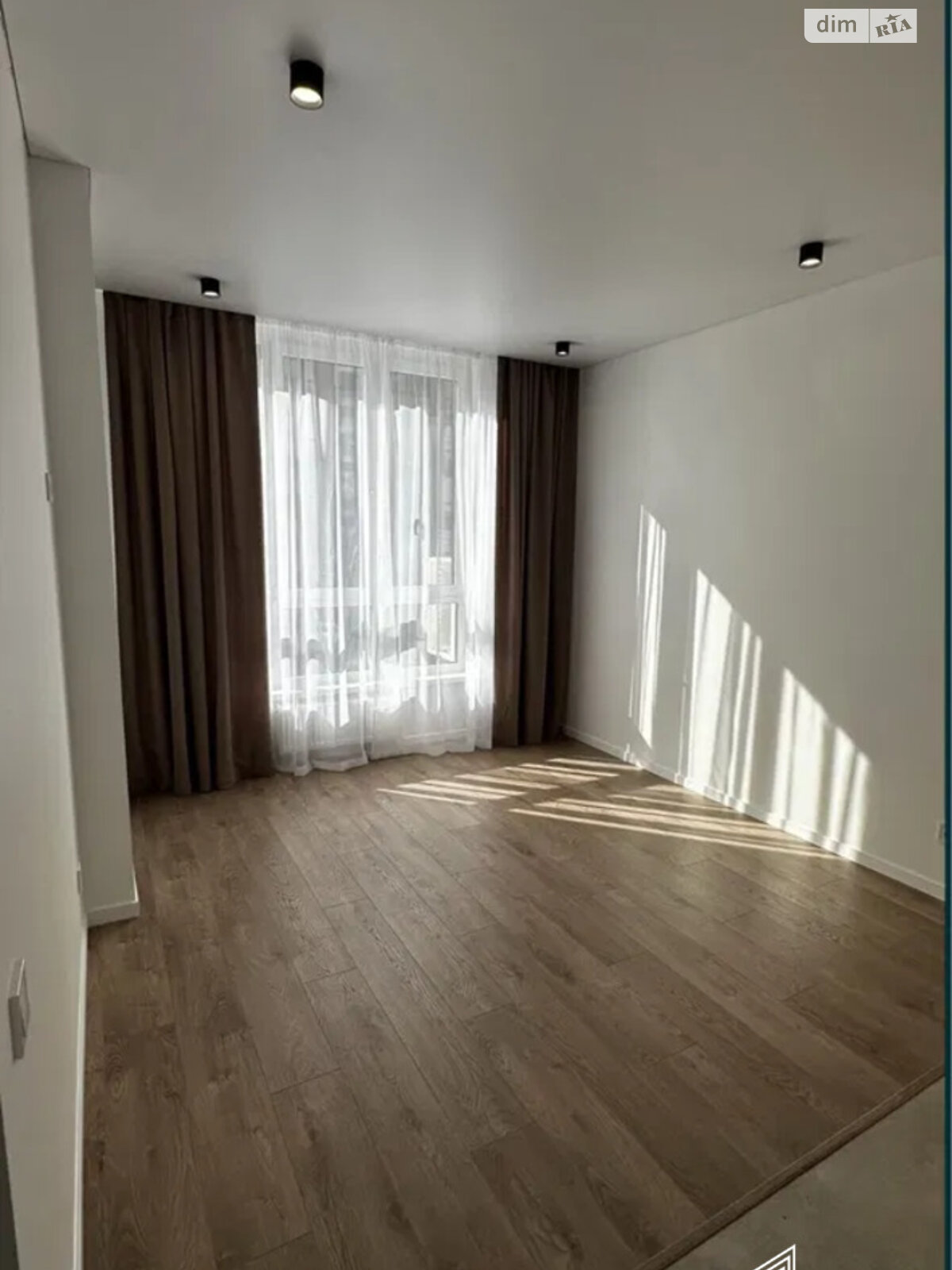 Продажа однокомнатной квартиры в Киеве, на ул. Салютная 17, кв. 65, район Нивки фото 1 Продажа однокомнатной квартиры в Киеве, на ул. Салютная 17, кв. 65, район Нивки фото 1