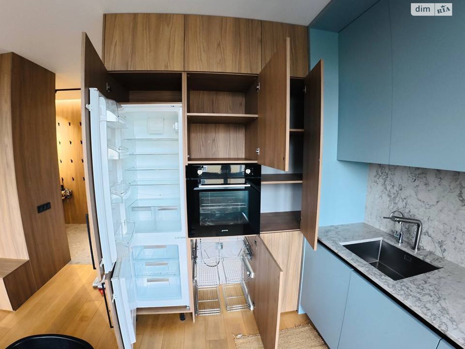 Продажа двухкомнатной квартиры в Киеве, на ул. Салютная 2, район Нивки фото 1 Продажа двухкомнатной квартиры в Киеве, на ул. Салютная 2, район Нивки фото 1