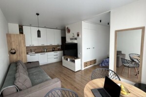 Продажа однокомнатной квартиры в Киеве, на ул. Салютная 2 корпус 8, район Нивки фото 2
