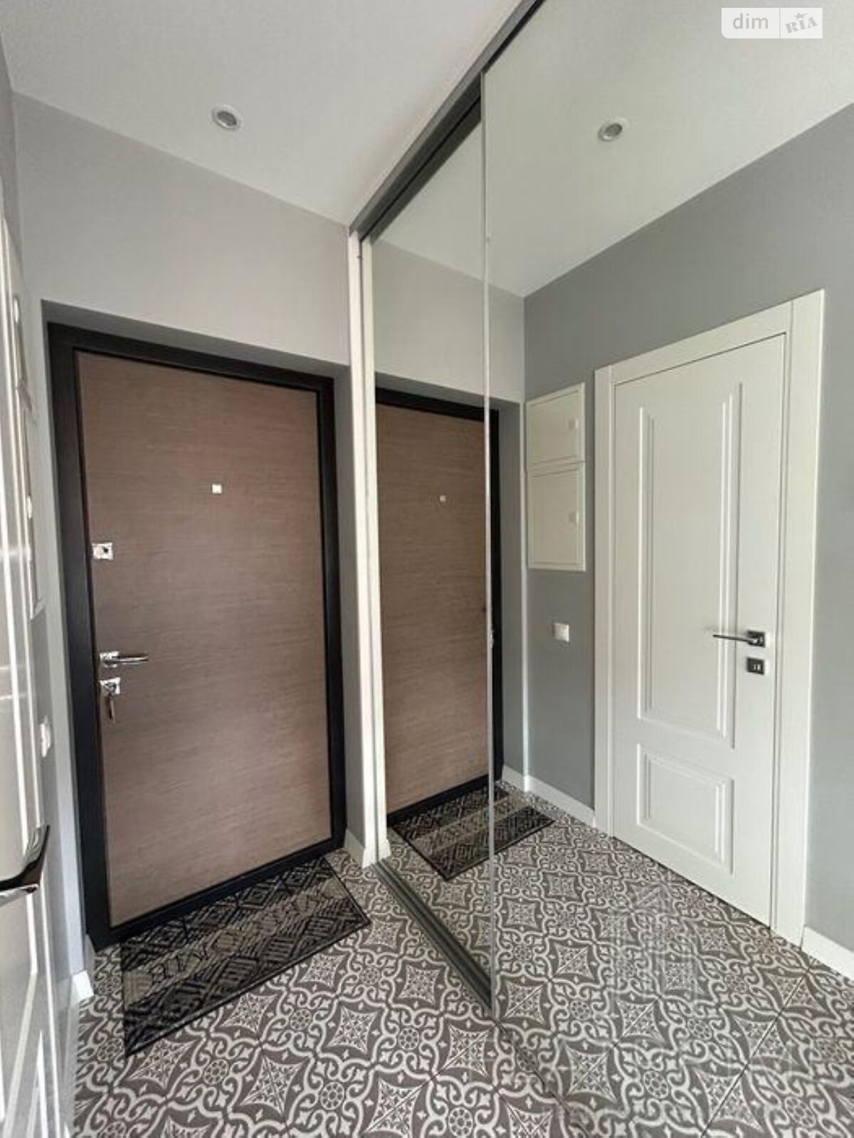 Продажа двухкомнатной квартиры в Киеве, на ул. Салютная 2 корпус 1, район Нивки фото 1 Продажа двухкомнатной квартиры в Киеве, на ул. Салютная 2 корпус 1, район Нивки фото 1