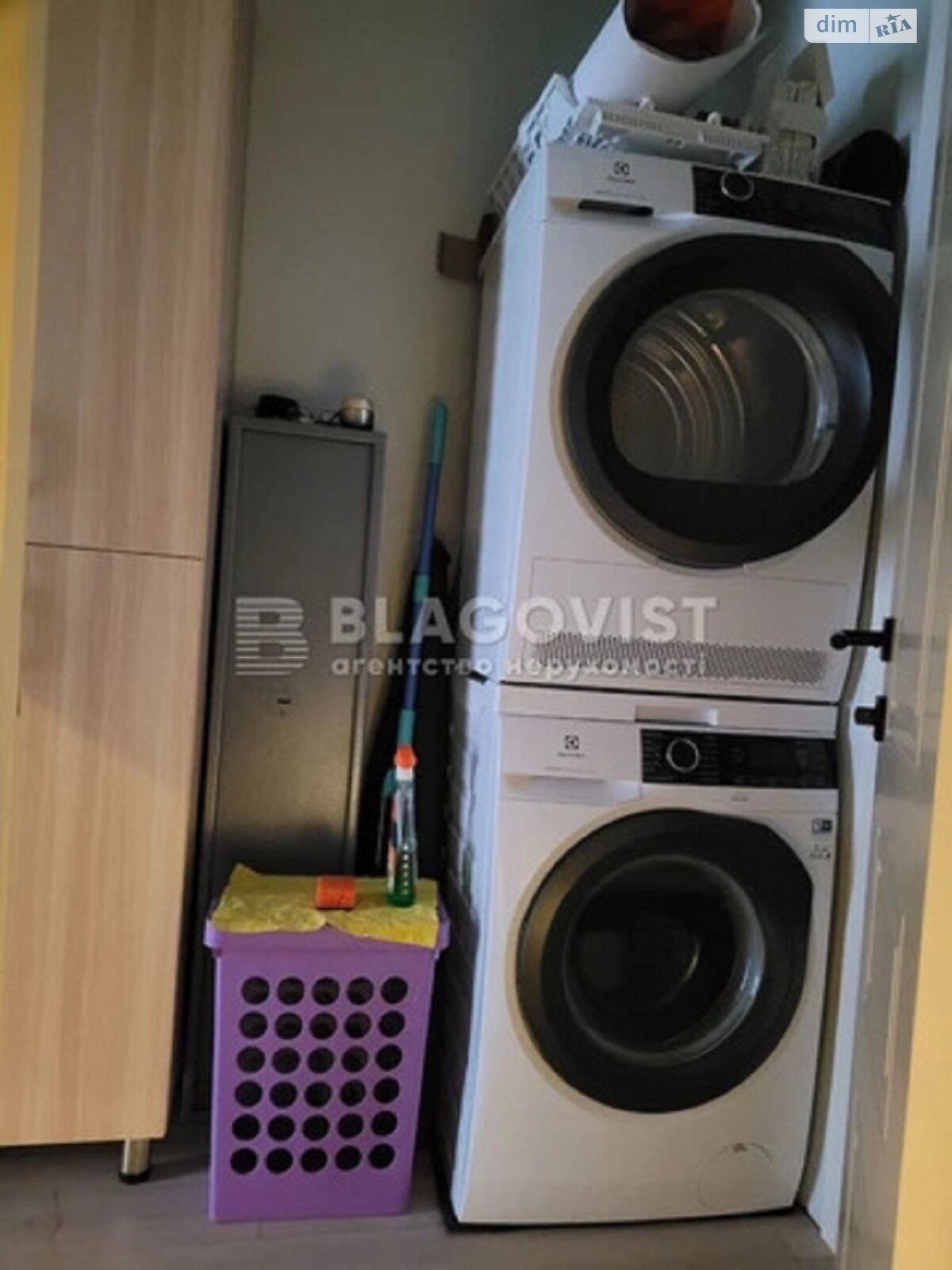 Продажа четырехкомнатной квартиры в Киеве, на пер. Уссурийский 1/9, район Нивки фото 1 Продажа четырехкомнатной квартиры в Киеве, на пер. Уссурийский 1/9, район Нивки фото 1
