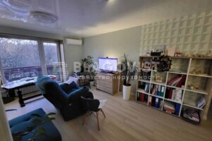 Продажа трехкомнатной квартиры в Киеве, на ул. Зеленого Клина 1/9, район Нивки фото 2
