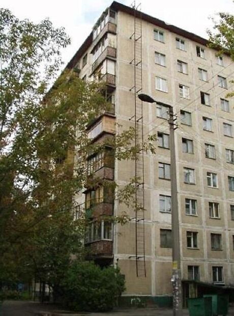 Продажа трехкомнатной квартиры в Киеве, на Выговского Ивана 4 район Нивки фото 1 Продажа трехкомнатной квартиры в Киеве, на Выговского Ивана 4 район Нивки фото 1