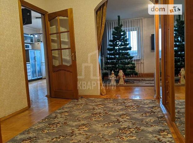 Продажа трехкомнатной квартиры в Киеве, на ул. Бориса Гмыри 11 район Новая Дарница фото 1 Продажа трехкомнатной квартиры в Киеве, на ул. Бориса Гмыри 11 район Новая Дарница фото 1