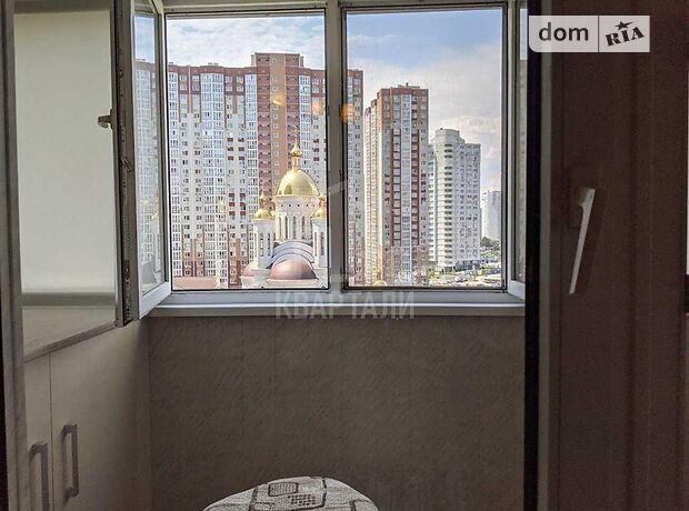 Продажа трехкомнатной квартиры в Киеве, на ул. Бориса Гмыри 11 район Новая Дарница фото 1 Продажа трехкомнатной квартиры в Киеве, на ул. Бориса Гмыри 11 район Новая Дарница фото 1