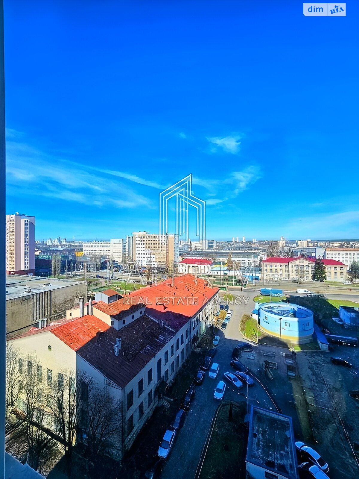 Продаж трикімнатної квартири в Києві, на вул. Бориспільська 12В, район Нова Дарниця фото 1 Продаж трикімнатної квартири в Києві, на вул. Бориспільська 12В, район Нова Дарниця фото 1
