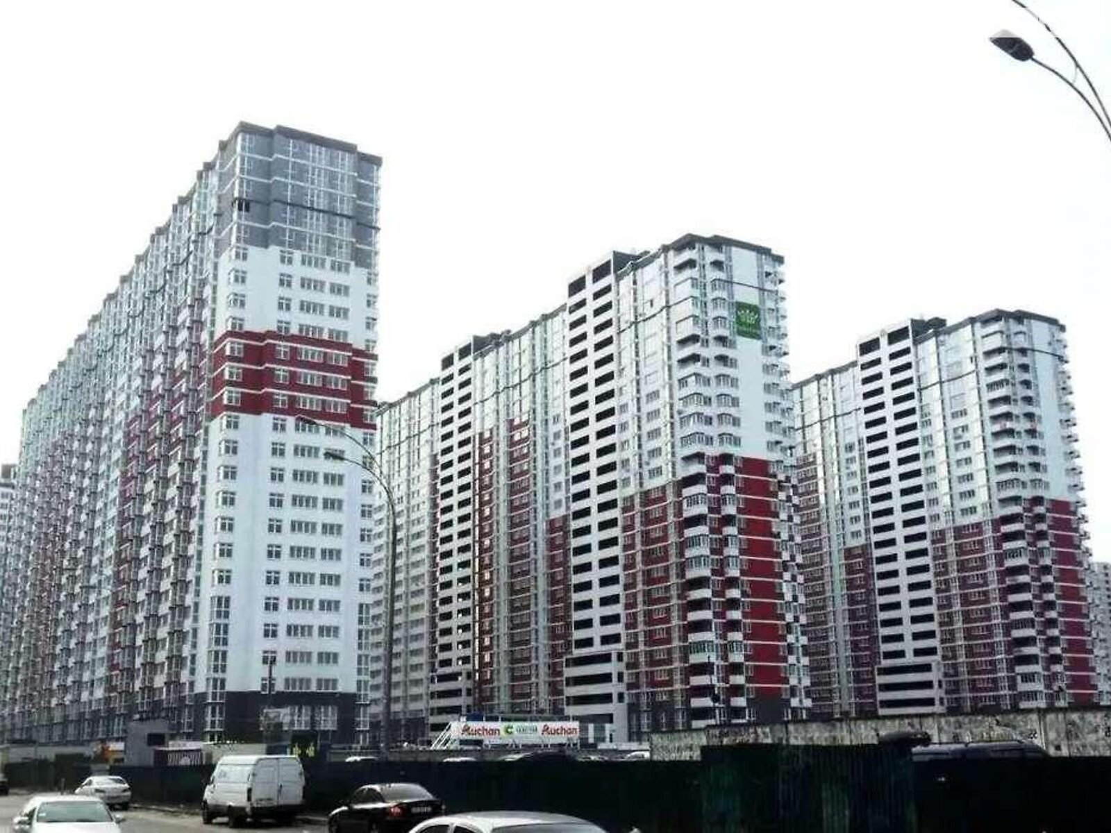 Продажа двухкомнатной квартиры в Киеве, на ул. Драгоманова 2А, район Новая Дарница фото 1
