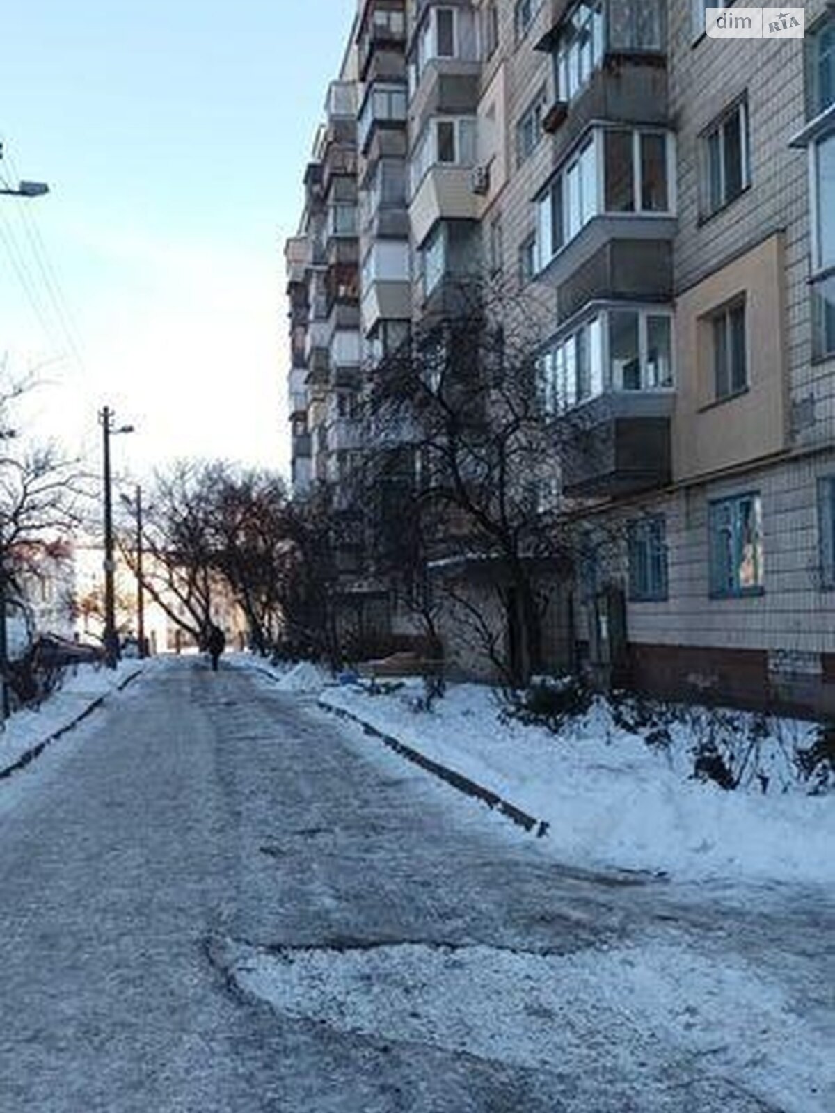 Продаж трикімнатної квартири в Києві, на шосе Харківське 21/6, район Нова Дарниця фото 1 Продаж трикімнатної квартири в Києві, на шосе Харківське 21/6, район Нова Дарниця фото 1