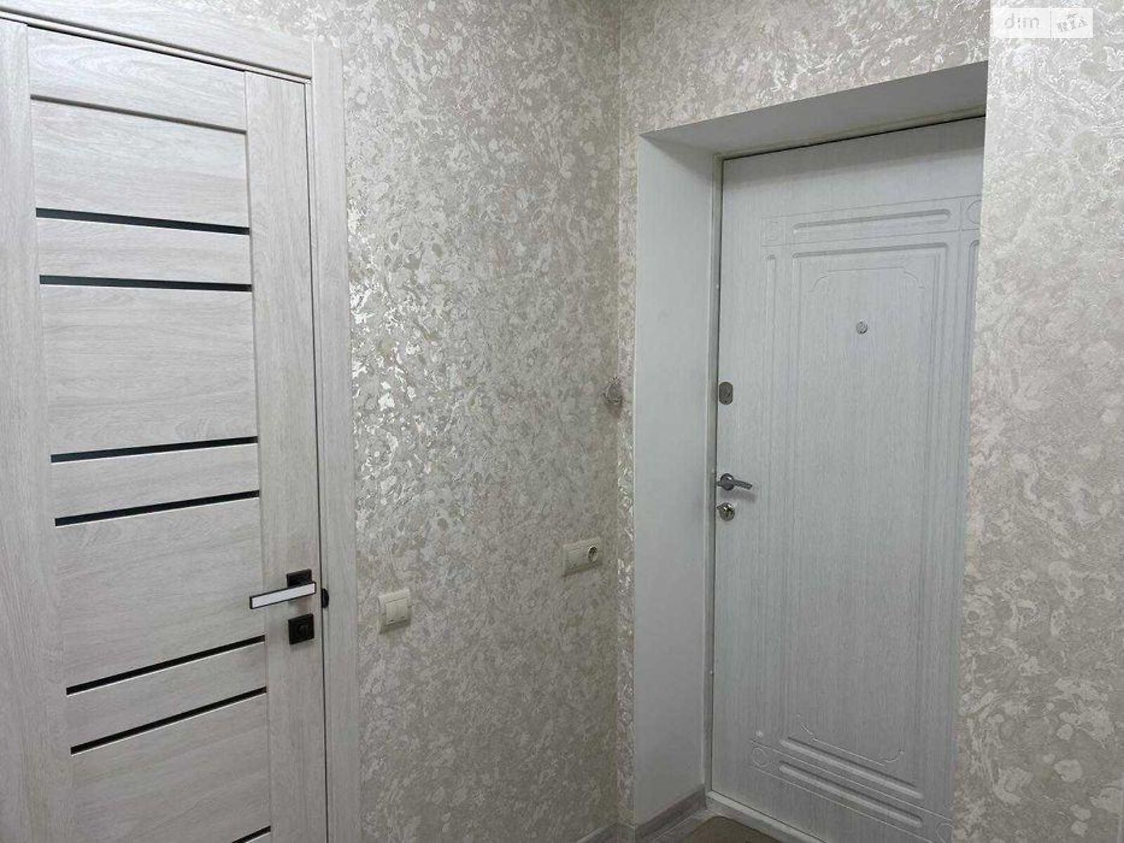 Продажа однокомнатной квартиры в Киеве, на ул. Николая Хвылевого 3А, район Новая Дарница фото 1