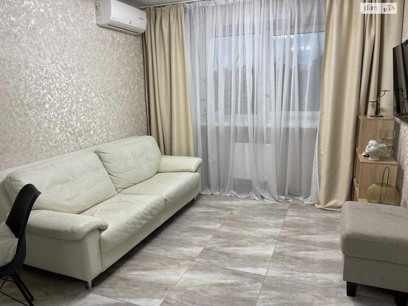 Продажа однокомнатной квартиры в Киеве, на ул. Николая Хвылевого 3А, район Новая Дарница фото 1