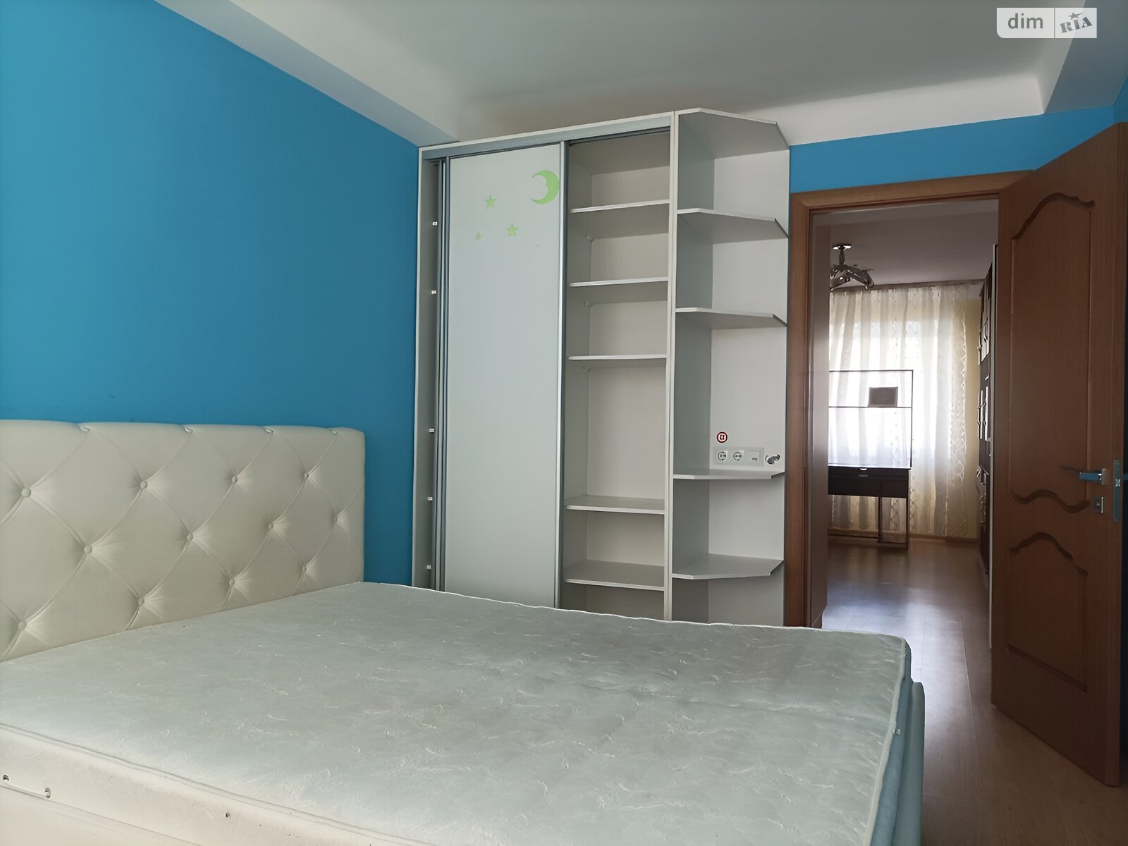 Продаж двокімнатної квартири в Києві, на вул. Новодарницька 27, район Нова Дарниця фото 1 Продаж двокімнатної квартири в Києві, на вул. Новодарницька 27, район Нова Дарниця фото 1