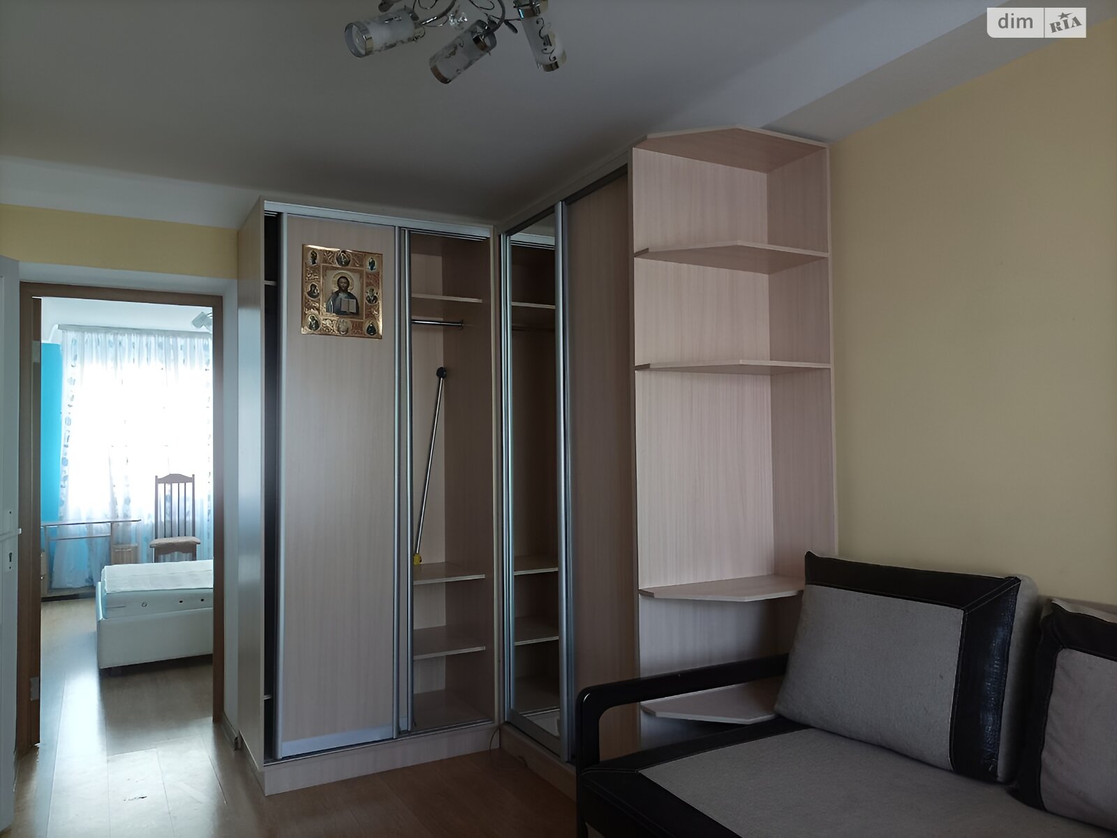 Продаж двокімнатної квартири в Києві, на вул. Новодарницька 27, район Нова Дарниця фото 1 Продаж двокімнатної квартири в Києві, на вул. Новодарницька 27, район Нова Дарниця фото 1
