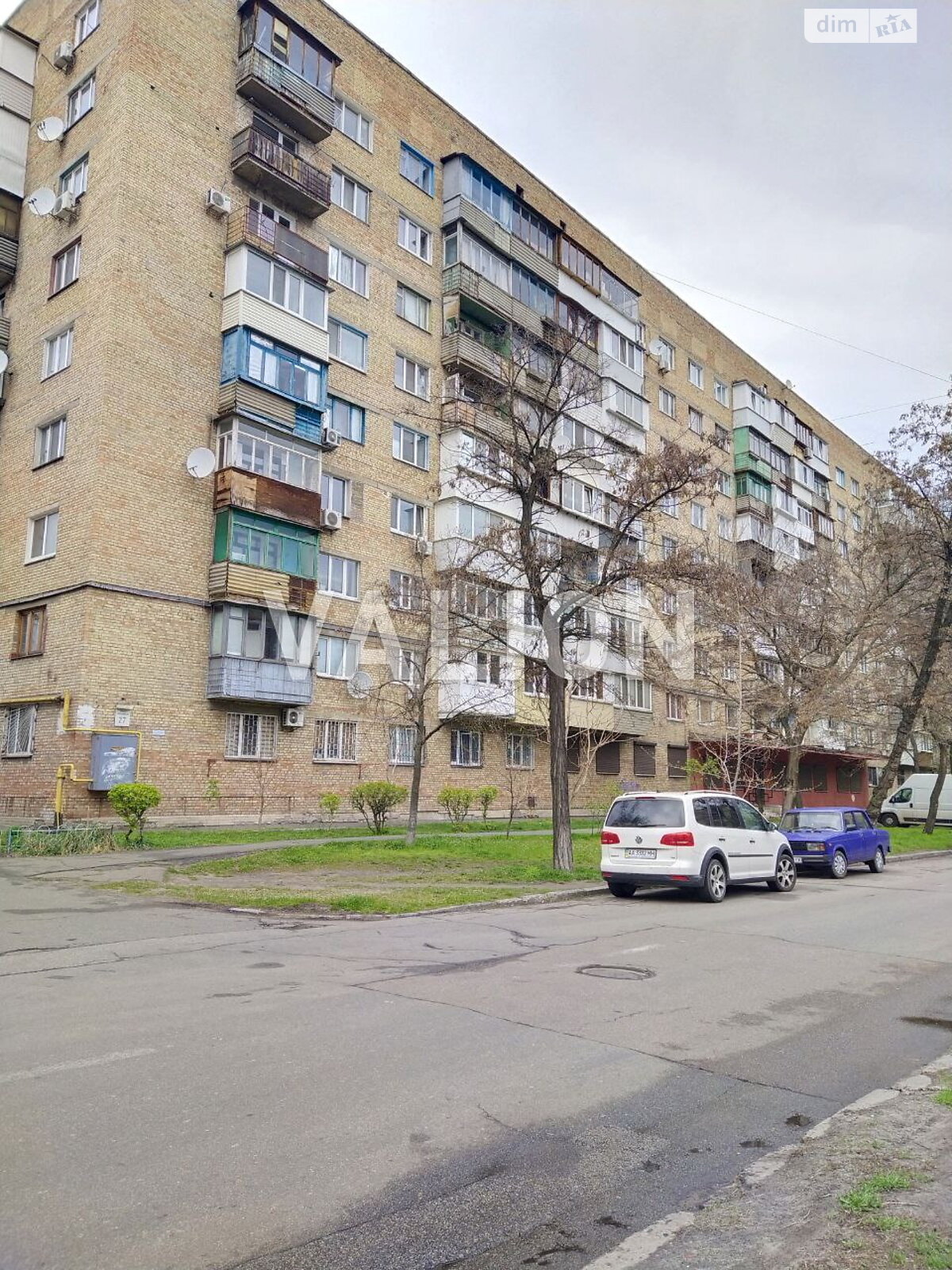 Продажа трехкомнатной квартиры в Киеве, на ул. Новодарницкая 27, район Новая Дарница фото 1 Продажа трехкомнатной квартиры в Киеве, на ул. Новодарницкая 27, район Новая Дарница фото 1