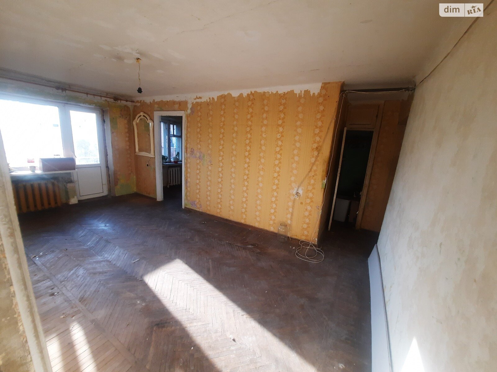 Продаж трикімнатної квартири в Києві, на вул. Привокзальна 14, район Нова Дарниця фото 1 Продаж трикімнатної квартири в Києві, на вул. Привокзальна 14, район Нова Дарниця фото 1