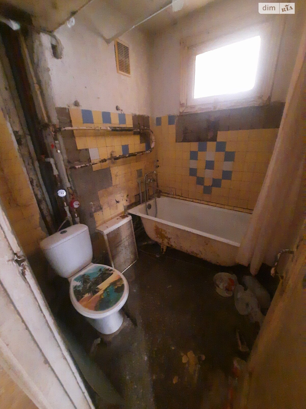 Продаж трикімнатної квартири в Києві, на вул. Привокзальна 14, район Нова Дарниця фото 1 Продаж трикімнатної квартири в Києві, на вул. Привокзальна 14, район Нова Дарниця фото 1