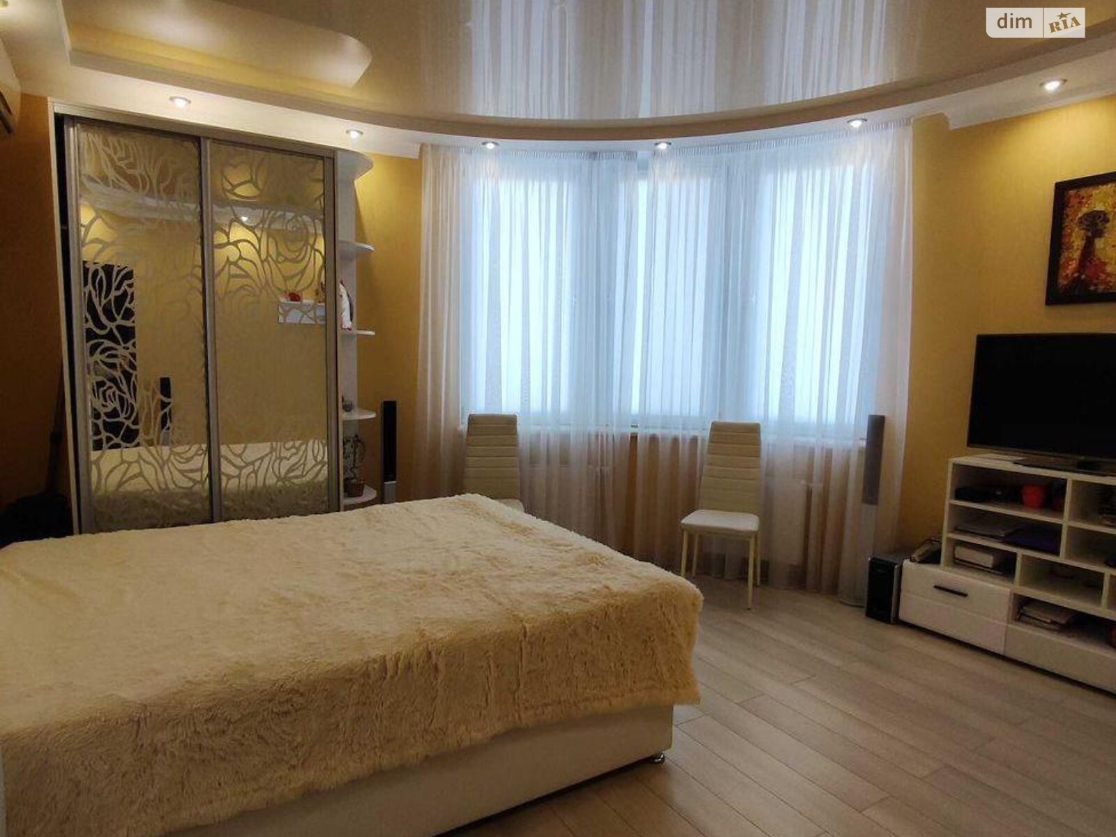 Продаж трикімнатної квартири в Києві, на вул. Ревуцького 7В, район Нова Дарниця фото 1 Продаж трикімнатної квартири в Києві, на вул. Ревуцького 7В, район Нова Дарниця фото 1