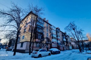 Продаж трикімнатної квартири в Києві, на вул. Санаторна 11, район Нова Дарниця фото 2