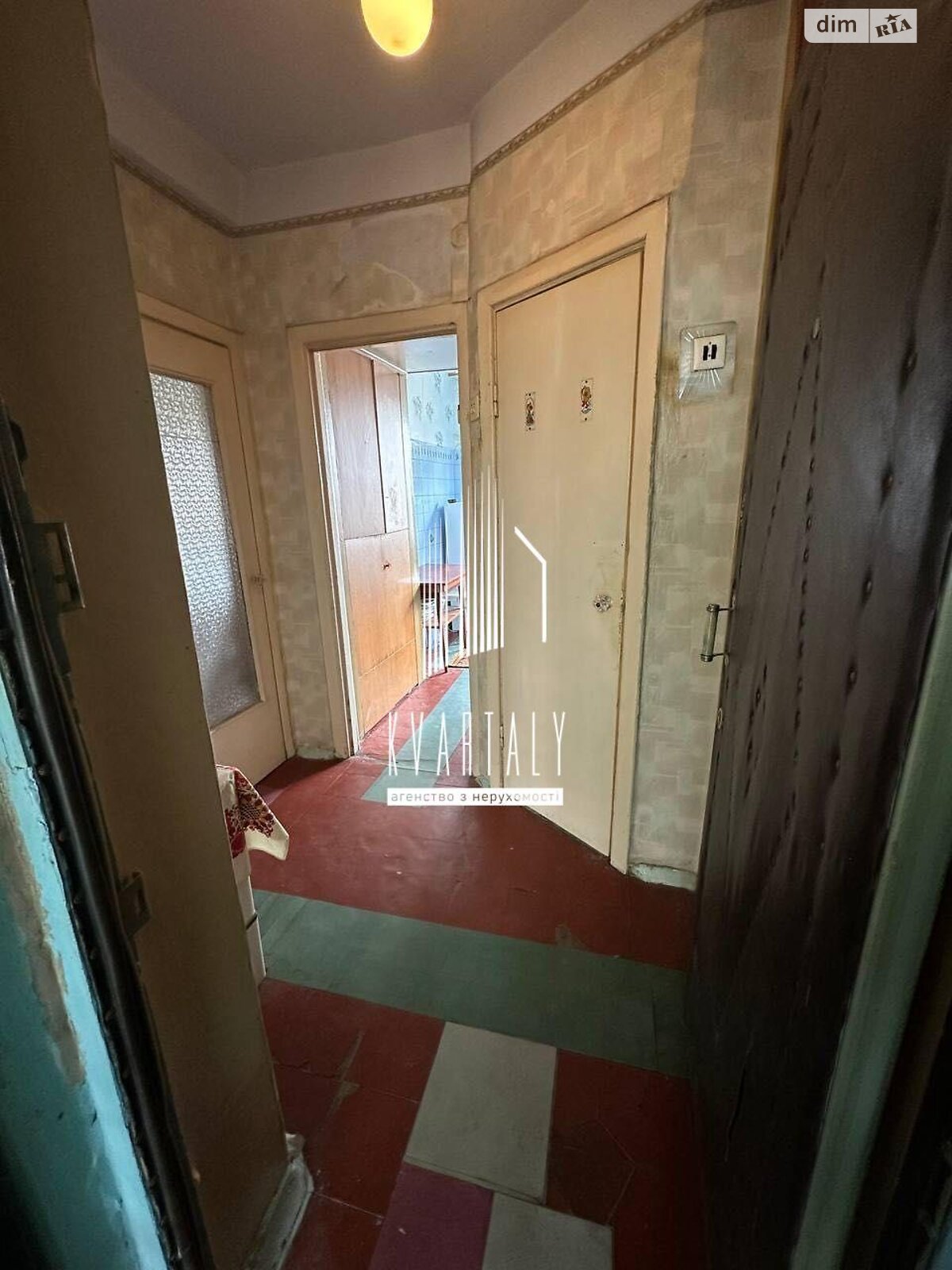 Продажа однокомнатной квартиры в Киеве, на ул. Сентябрьская 4, район Новая Дарница фото 1 Продажа однокомнатной квартиры в Киеве, на ул. Сентябрьская 4, район Новая Дарница фото 1