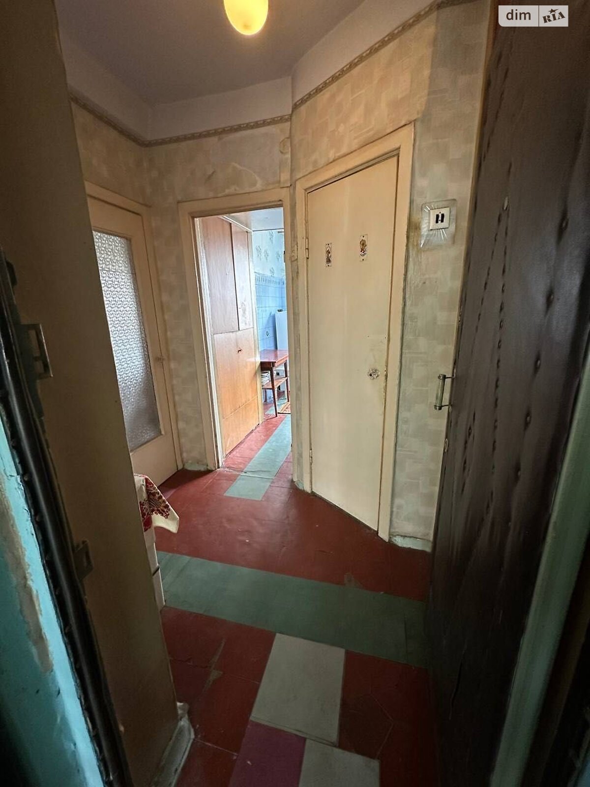 Продажа однокомнатной квартиры в Киеве, на ул. Сентябрьская 4, район Новая Дарница фото 1 Продажа однокомнатной квартиры в Киеве, на ул. Сентябрьская 4, район Новая Дарница фото 1