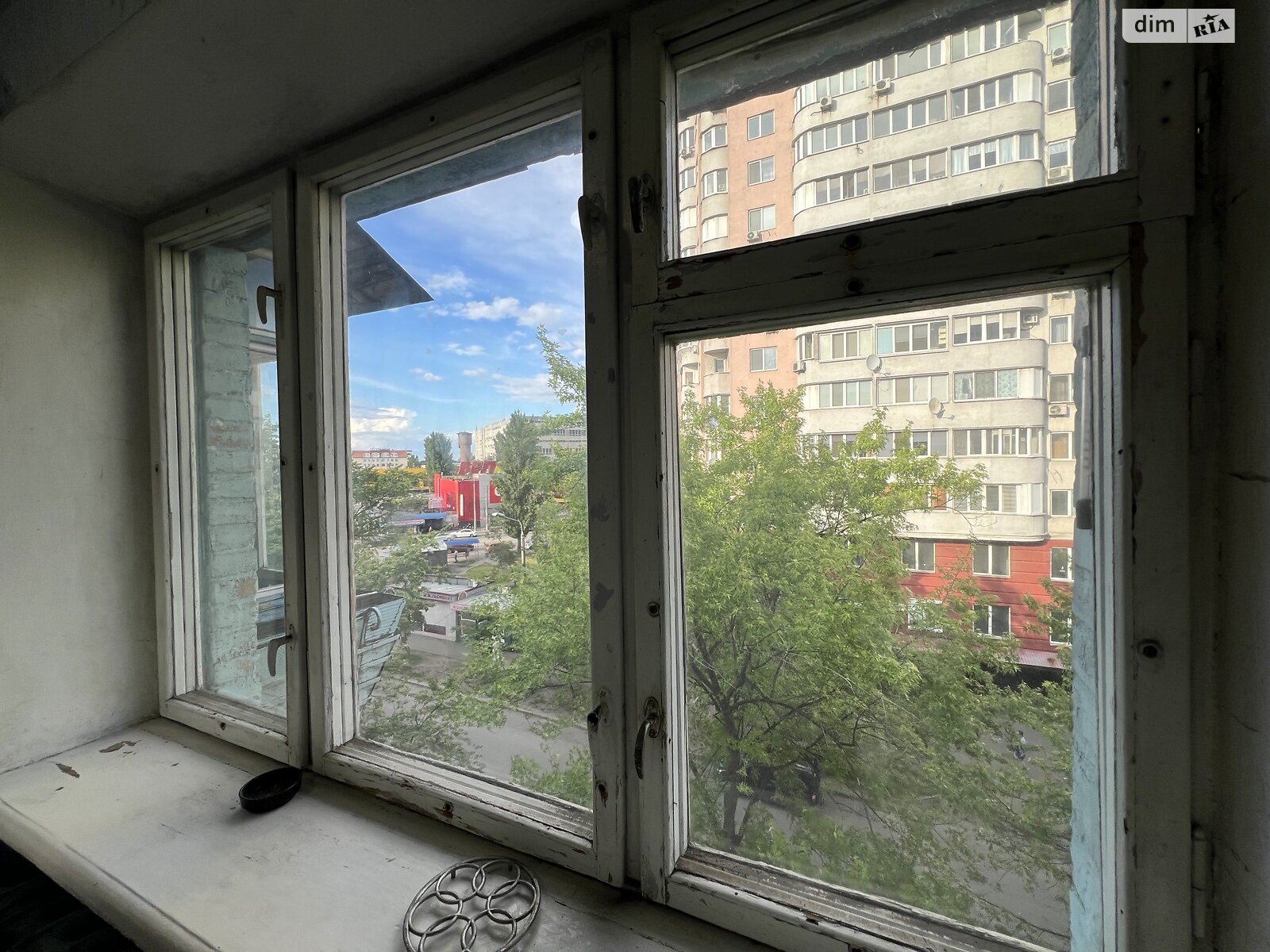 Продажа однокомнатной квартиры в Киеве, на ул. Сентябрьская 4, район Новая Дарница фото 1 Продажа однокомнатной квартиры в Киеве, на ул. Сентябрьская 4, район Новая Дарница фото 1