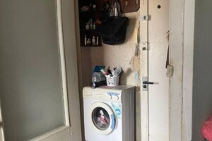 Продаж однокімнатної квартири в Києві, на вул. Вереснева 5, район Нова Дарниця фото 2